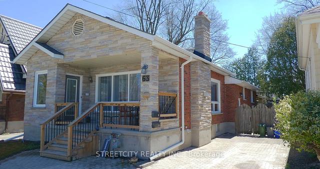 63 Raywood Ave, House detached with 2 bedrooms, 2 bathrooms and 3 parking in London ON | Image 1