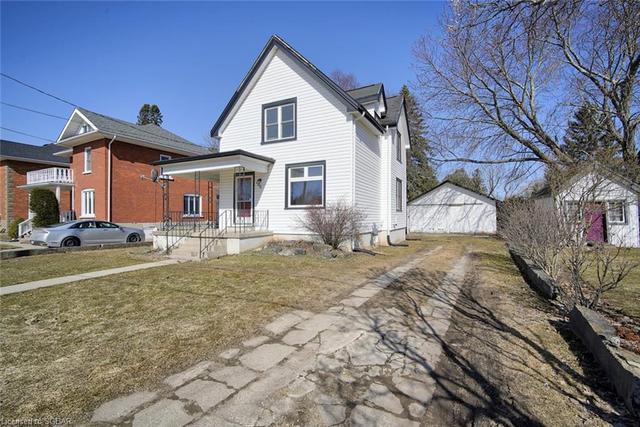 190 Margaret Street, House detached with 3 bedrooms, 2 bathrooms and null parking in Meaford ON | Image 2