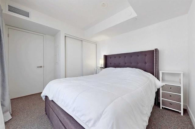 1001 - 120 Varna Dr, Condo with 2 bedrooms, 1 bathrooms and 1 parking in Toronto ON | Image 14