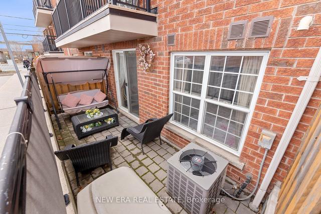 104 - 15 Strangford Lane, Townhouse with 2 bedrooms, 2 bathrooms and 1 parking in Toronto ON | Image 29