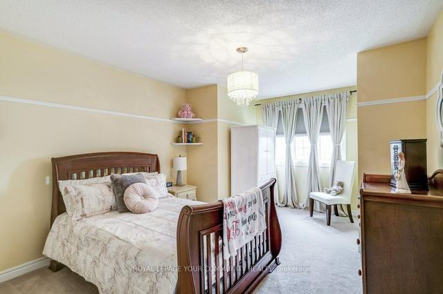 76 Augustine Ave, House detached with 4 bedrooms, 4 bathrooms and 4 parking in Richmond Hill ON | Image 20