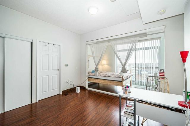 ph 6 - 15 Maplewood Ave, Condo with 1 bedrooms, 1 bathrooms and 1 parking in Toronto ON | Image 6