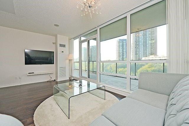 405 - 15 Legion Rd, Condo with 1 bedrooms, 1 bathrooms and 1 parking in Toronto ON | Image 4