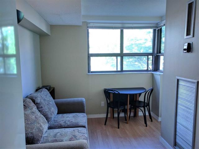 up-248 - 53 Mccaul St, Condo with 0 bedrooms, 1 bathrooms and 0 parking in Toronto ON | Image 8