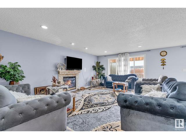 148 Cote Cr Nw, House detached with 5 bedrooms, 3 bathrooms and null parking in Edmonton AB | Image 5