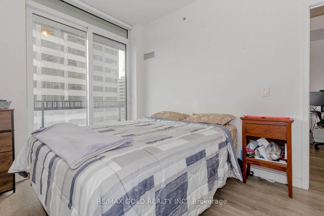 803 - 8 Eglinton Ave E, Condo with 1 bedrooms, 1 bathrooms and 0 parking in Toronto ON | Image 13