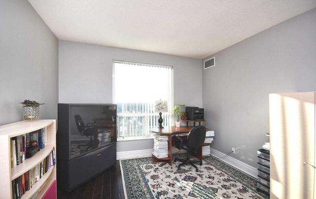 lph06 - 188 Doris Ave, Condo with 3 bedrooms, 3 bathrooms and 1 parking in Toronto ON | Image 4