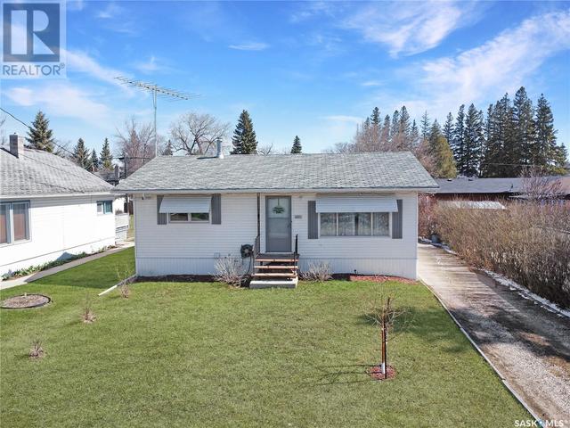 605 Routledge Street, House detached with 2 bedrooms, 2 bathrooms and null parking in Indian Head SK | Image 6