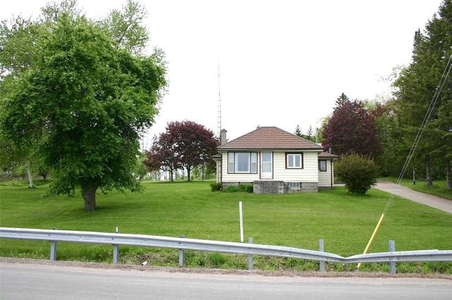 6540 Coronation Rd Rd, House detached with 2 bedrooms, 1 bathrooms and 6 parking in Whitby ON | Image 5