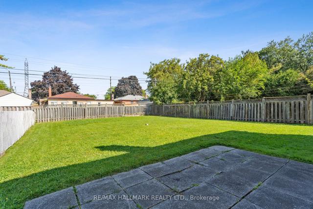 94 Pemberton Ave, House detached with 4 bedrooms, 3 bathrooms and 8 parking in Toronto ON | Image 25
