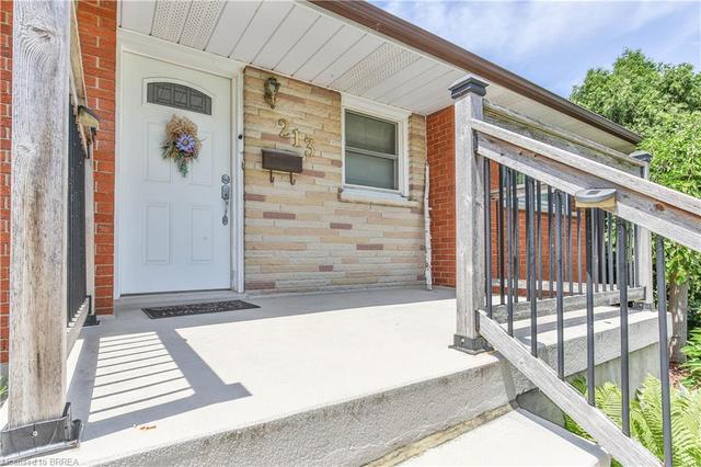 213 King Edward Avenue, House detached with 3 bedrooms, 1 bathrooms and 8 parking in London ON | Image 15