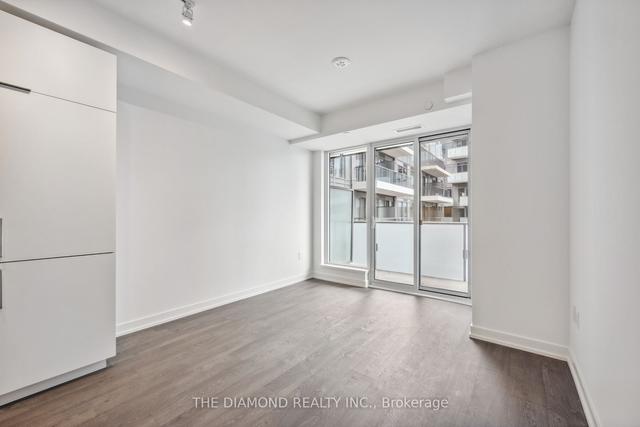 s702 - 8 Olympic Gardens Dr, Condo with 1 bedrooms, 2 bathrooms and 0 parking in Toronto ON | Image 11