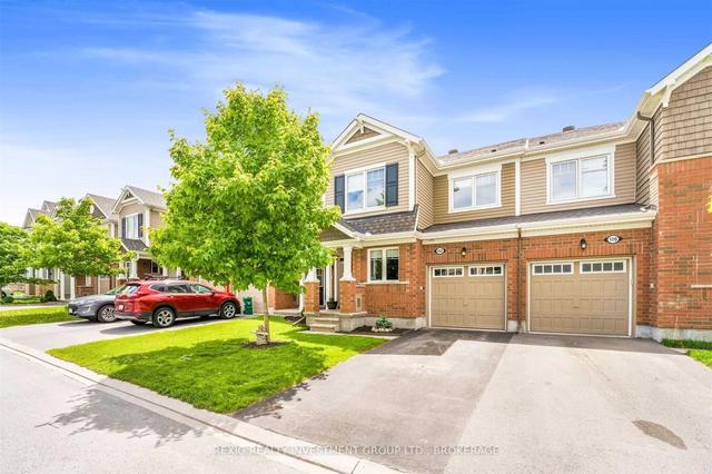 102 Conifer Creek Circ, House attached with 3 bedrooms, 3 bathrooms and 2 parking in Ottawa ON | Image 1