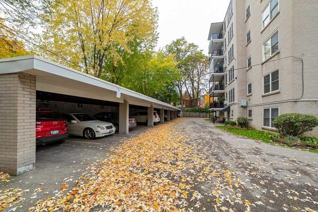 303 - 69 Herkimer St, Condo with 2 bedrooms, 1 bathrooms and 1 parking in Hamilton ON | Image 10