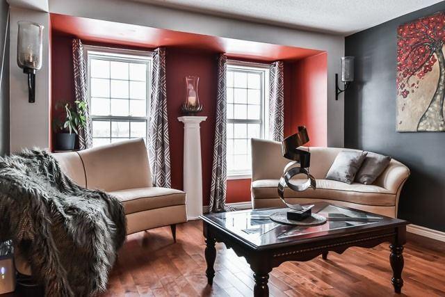 2863 Morningside Ave, House attached with 3 bedrooms, 4 bathrooms and 1 parking in Toronto ON | Image 3