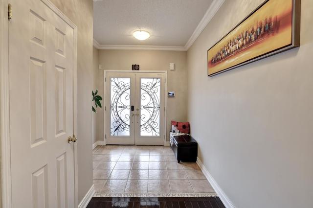 644 Lott Cres, House semidetached with 4 bedrooms, 4 bathrooms and 3 parking in Milton ON | Image 33