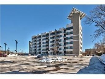 614 - 383 Main St E, Condo with 1 bedrooms, 1 bathrooms and 1 parking in Milton ON | Image 1