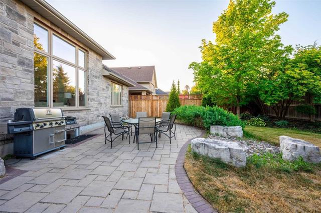 37 Sweeney Dr, House detached with 3 bedrooms, 4 bathrooms and 4 parking in Guelph ON | Image 33