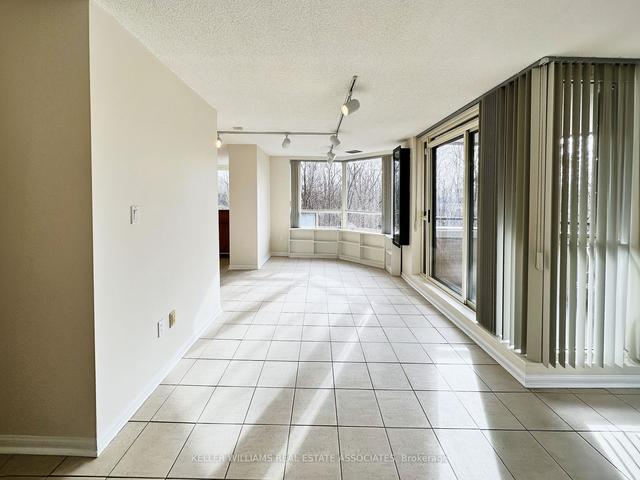 103n - 3 Hickory Tree Rd, Condo with 3 bedrooms, 3 bathrooms and 2 parking in Toronto ON | Image 21