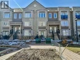 39 - 2891 Rio Crt, Condo with 1 bedrooms, 1 bathrooms and 2 parking in Mississauga ON | Image 1