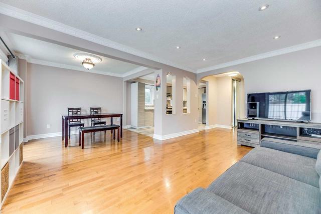 6 Mcnairn Crt, House detached with 3 bedrooms, 4 bathrooms and 5.5 parking in Richmond Hill ON | Image 39