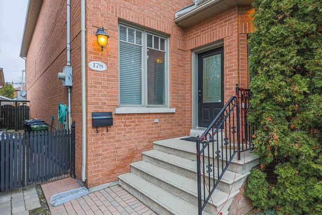 178 Bedford Park Ave, House semidetached with 3 bedrooms, 3 bathrooms and 1 parking in Toronto ON | Image 23