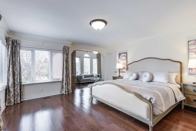 48 Ellingwood Crt, House detached with 4 bedrooms, 4 bathrooms and 6 parking in Markham ON | Image 9
