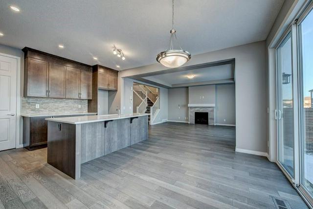625 Windrow Manor Sw, House detached with 3 bedrooms, 2 bathrooms and 4 parking in Calgary AB | Image 18