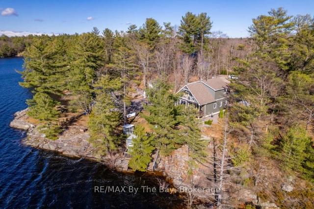 43b Hansens Rd, House detached with 4 bedrooms, 2 bathrooms and 6 parking in Georgian Bay ON | Image 12