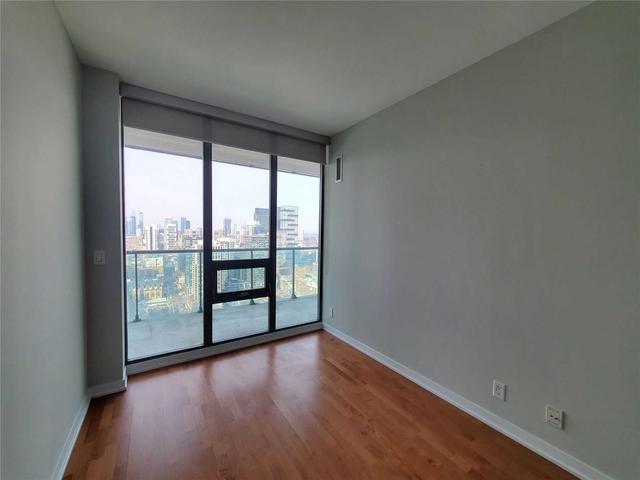 3403 - 33 Lombard St, Condo with 2 bedrooms, 2 bathrooms and 1 parking in Toronto ON | Image 4