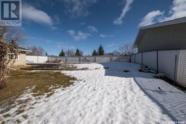 1168 Knox Place, House detached with 3 bedrooms, 3 bathrooms and null parking in Prince Albert SK | Image 32
