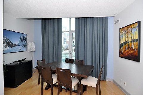 lph 12 - 36 Blue Jays Way, Condo with 2 bedrooms, 3 bathrooms and 1 parking in Toronto ON | Image 7