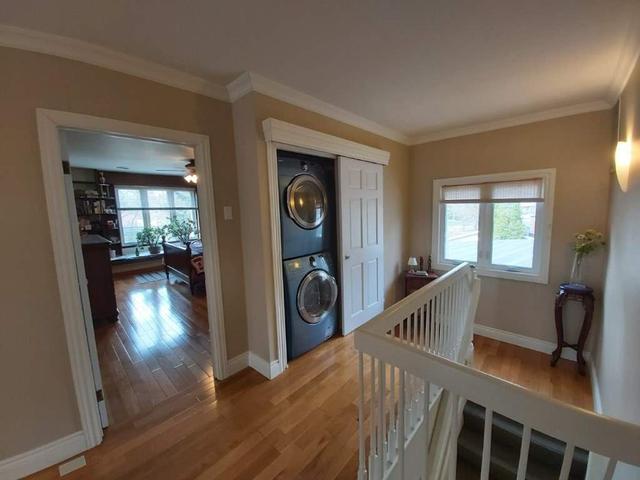 309 Beechgrove Dr, House detached with 4 bedrooms, 4 bathrooms and 7 parking in Toronto ON | Image 7