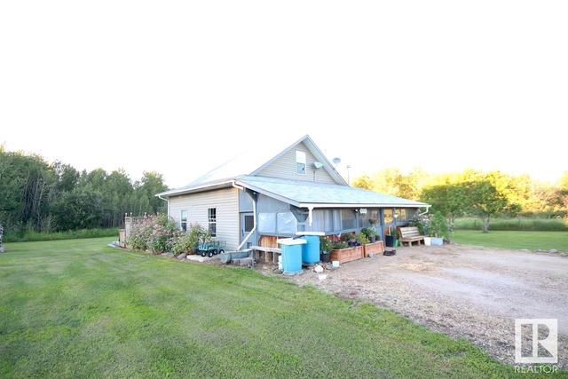 643033 Hwy 63, House detached with 2 bedrooms, 1 bathrooms and null parking in Athabasca County AB | Card Image