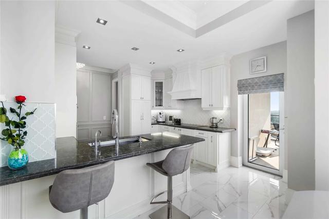 lph2819 - 500 Doris Ave, Condo with 2 bedrooms, 3 bathrooms and 2 parking in Toronto ON | Image 11