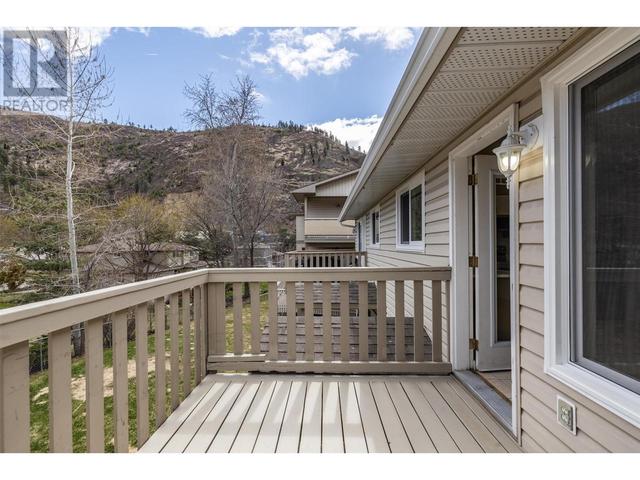 2729 Riffington Place, House attached with 2 bedrooms, 1 bathrooms and 2 parking in West Kelowna BC | Image 13