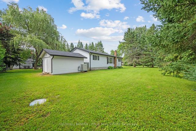 3 Campbell St, House detached with 2 bedrooms, 1 bathrooms and 10 parking in Kawartha Lakes ON | Image 24