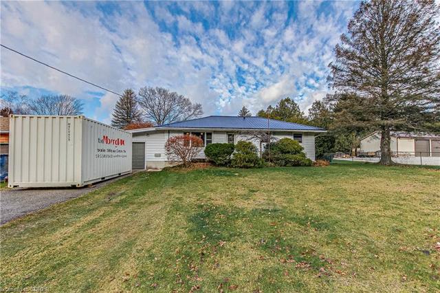 405 Mcdowell Road E, House detached with 3 bedrooms, 2 bathrooms and 7 parking in Norfolk County ON | Image 2