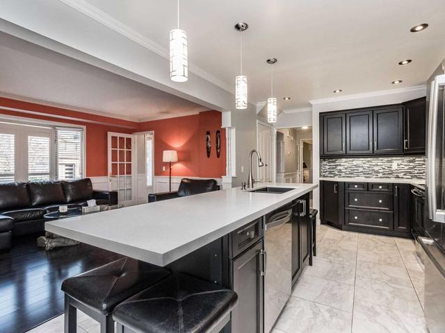 1 Newman Crt, House detached with 4 bedrooms, 4 bathrooms and 4 parking in Brampton ON | Image 27