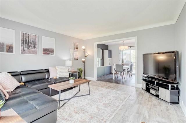 1259 Treeland St, House semidetached with 4 bedrooms, 2 bathrooms and 4 parking in Burlington ON | Image 34