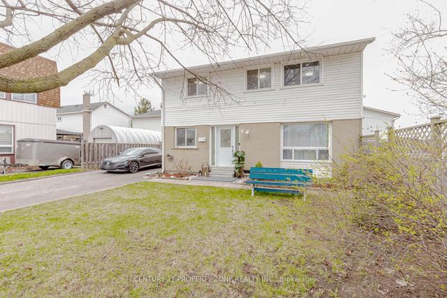 9 Glencairn Sq, House detached with 3 bedrooms, 2 bathrooms and 5 parking in Brampton ON | Image 1