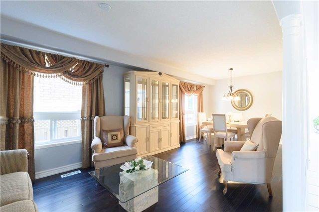 3448 Sunlight St, House detached with 4 bedrooms, 4 bathrooms and 2 parking in Mississauga ON | Image 4