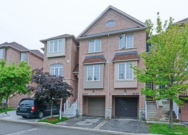 3293 Redpath Circ, House attached with 3 bedrooms, 3 bathrooms and 1 parking in Mississauga ON | Image 1