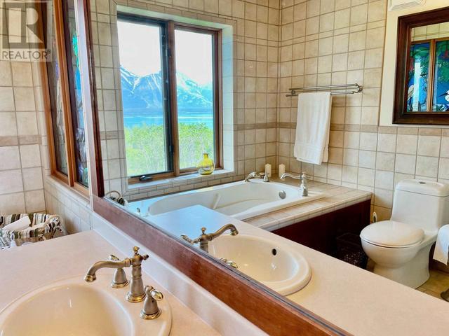 1 Moose Hill Road, House detached with 3 bedrooms, 2 bathrooms and null parking in Stikine Region BC | Image 26