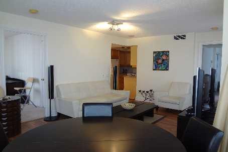 1918 - 15 Northtown Way, Condo with 2 bedrooms, 2 bathrooms and 1 parking in Toronto ON | Image 3