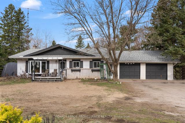 29841 Highway 62 N, House detached with 3 bedrooms, 2 bathrooms and 6 parking in Hastings Highlands ON | Image 1
