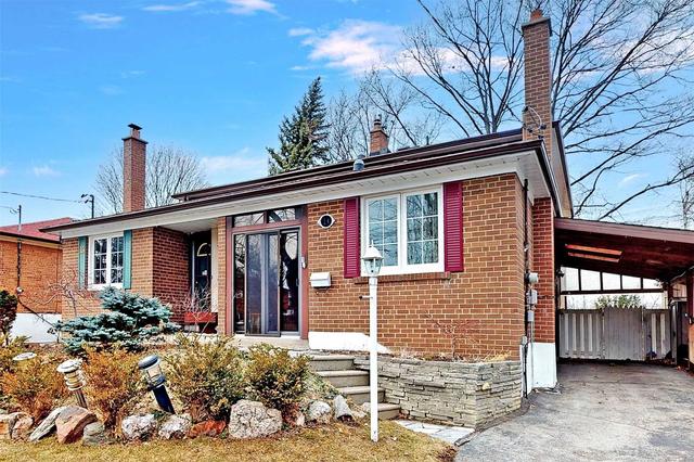 14 Beethoven Crt, House semidetached with 3 bedrooms, 2 bathrooms and 4 parking in Toronto ON | Image 1