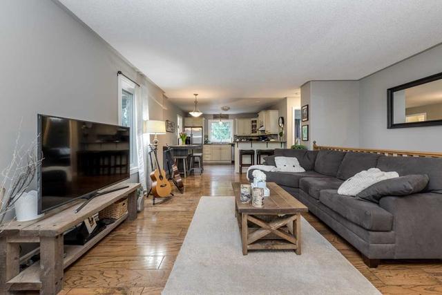 1 Boyd Cres, House detached with 3 bedrooms, 2 bathrooms and 8 parking in Oro Medonte ON | Image 26