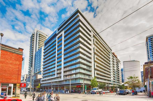 722 - 111 Elizabeth St, Condo with 1 bedrooms, 1 bathrooms and 1 parking in Toronto ON | Image 1