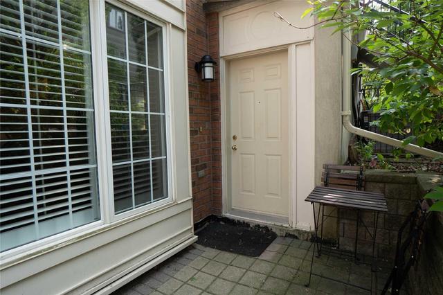 1515 - 5 Everson Dr, Townhouse with 2 bedrooms, 1 bathrooms and null parking in Toronto ON | Image 1
